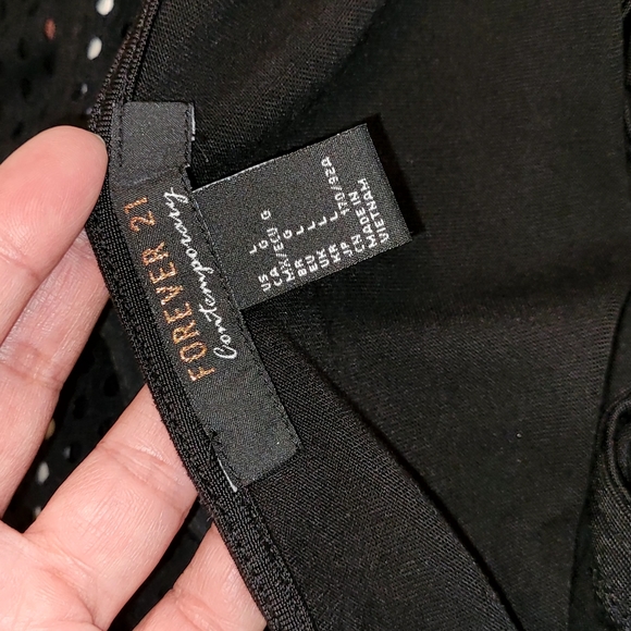 3 dresses for the price of 1 - Picture 6 of 8